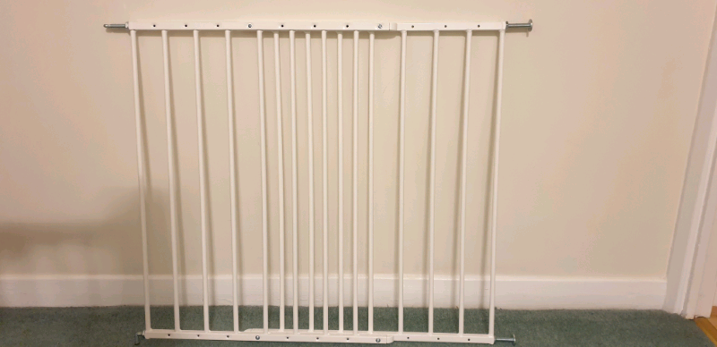 babydan adjustable stair gate